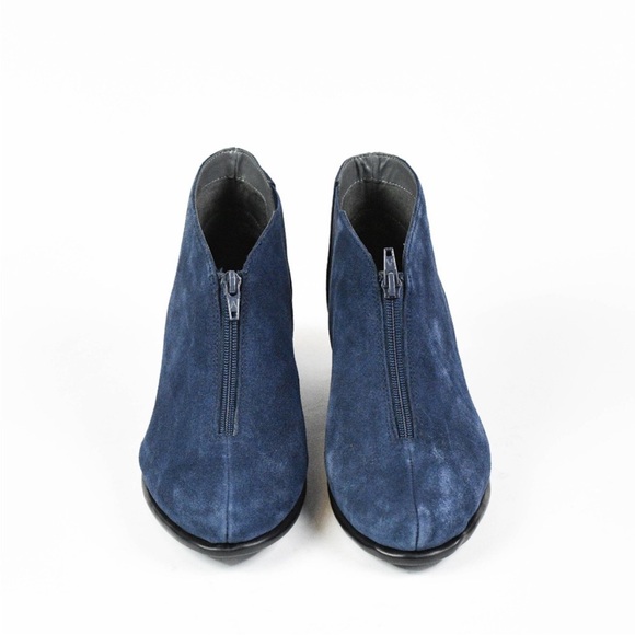 Aerosoles Allowance Women’s Booties Dark Blue Suede 670 - Size 7.5 - Picture 3 of 8